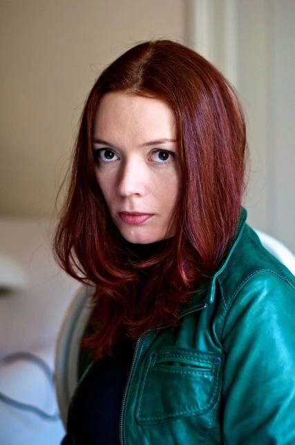 Zoë Beck Zoë Beck