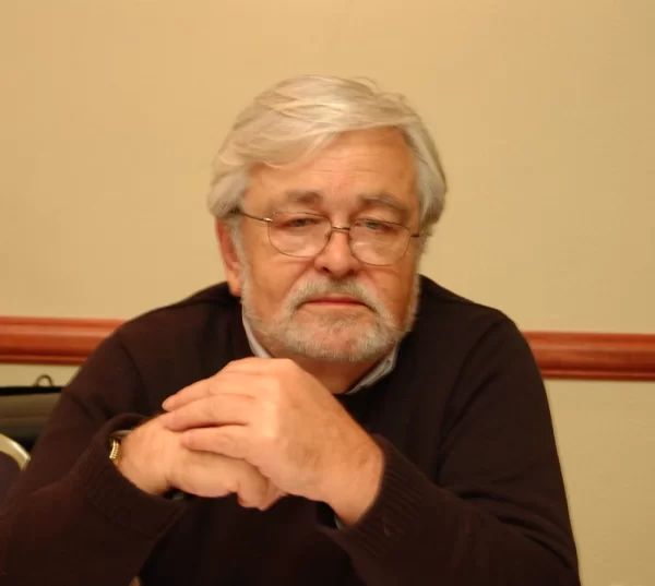 Dennis Etchison Dennis Etchison